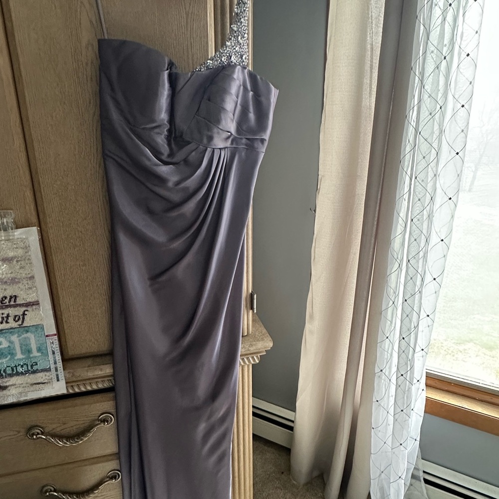 Elegant Gray One-Shoulder Gown